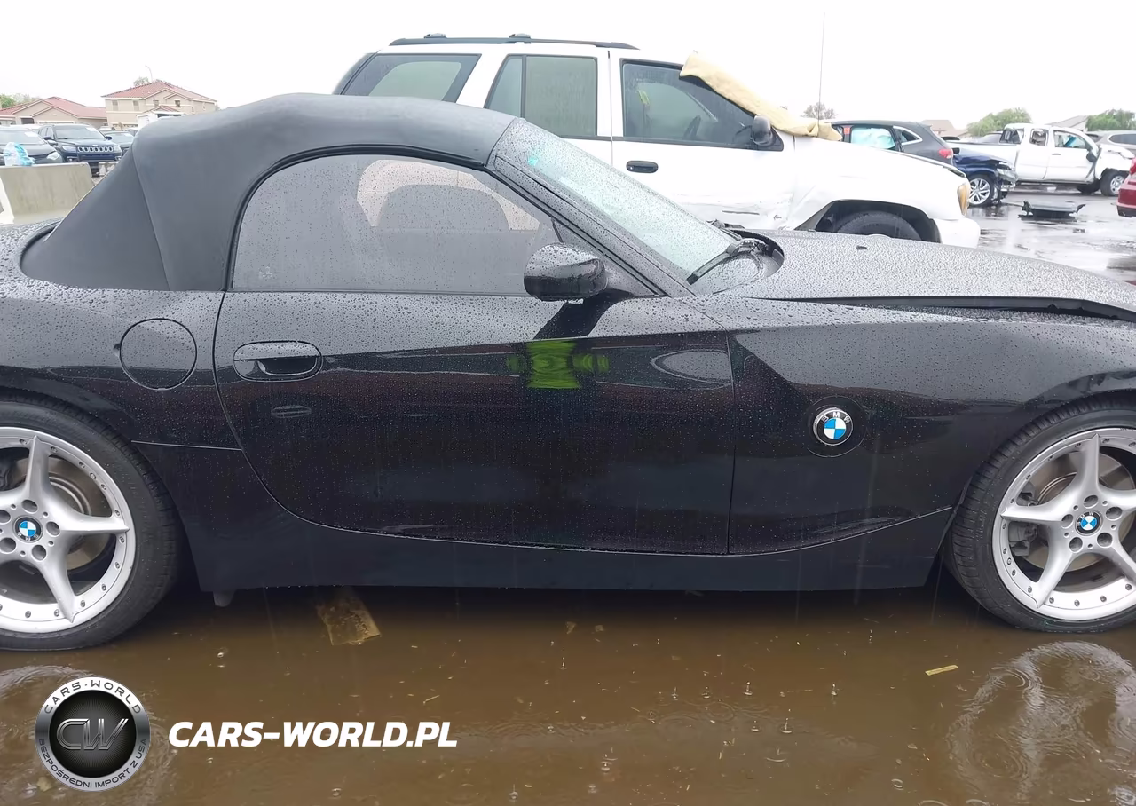 2007 BMW Z4 3.0Si VIN:4USBU53547LX03153 - 14