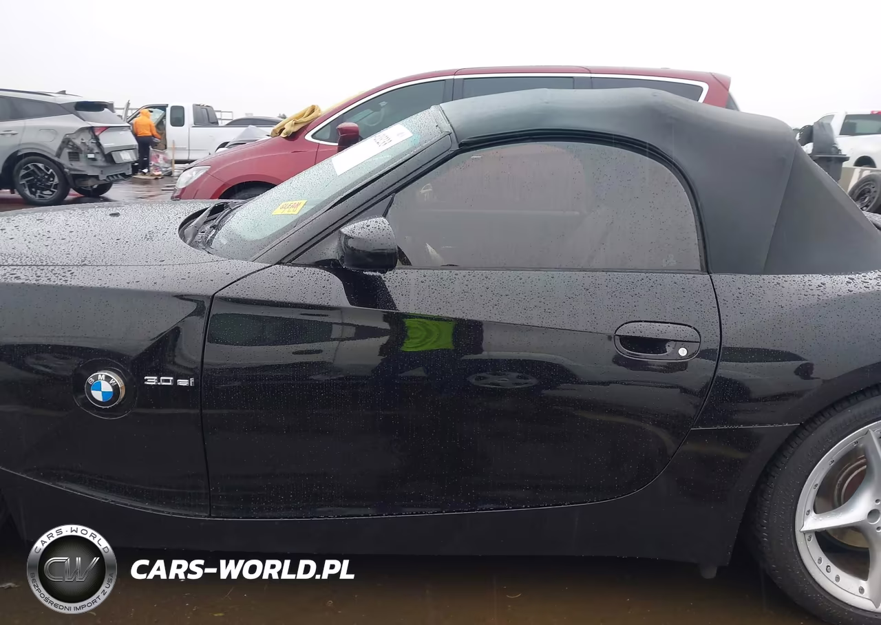 2007 BMW Z4 3.0Si VIN:4USBU53547LX03153 - 15