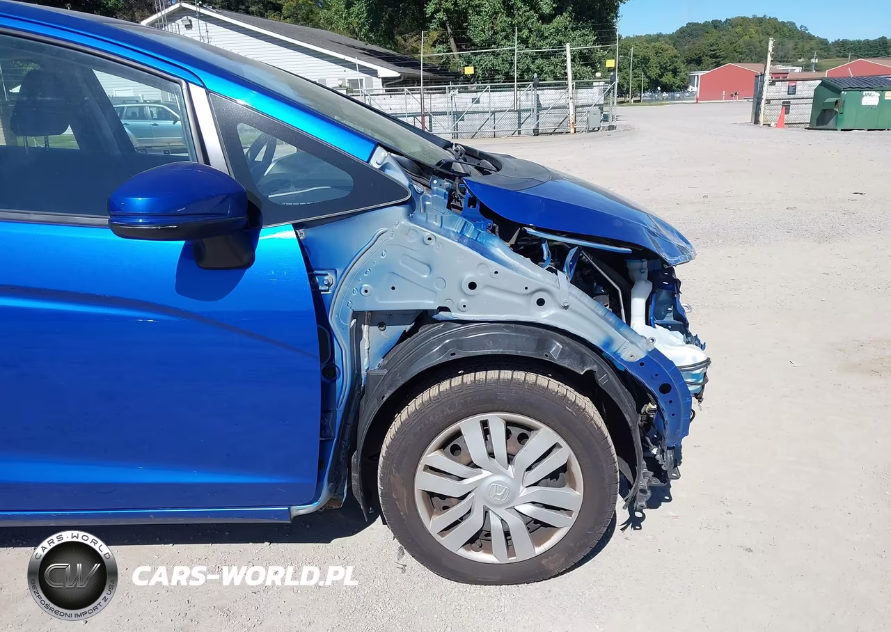 2017 Honda Fit Lx VIN:JHMGK5H5XHS006067 - 19