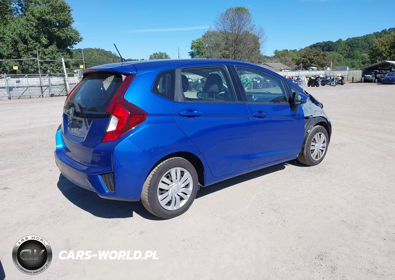 2017 Honda Fit Lx VIN:JHMGK5H5XHS006067 - 4