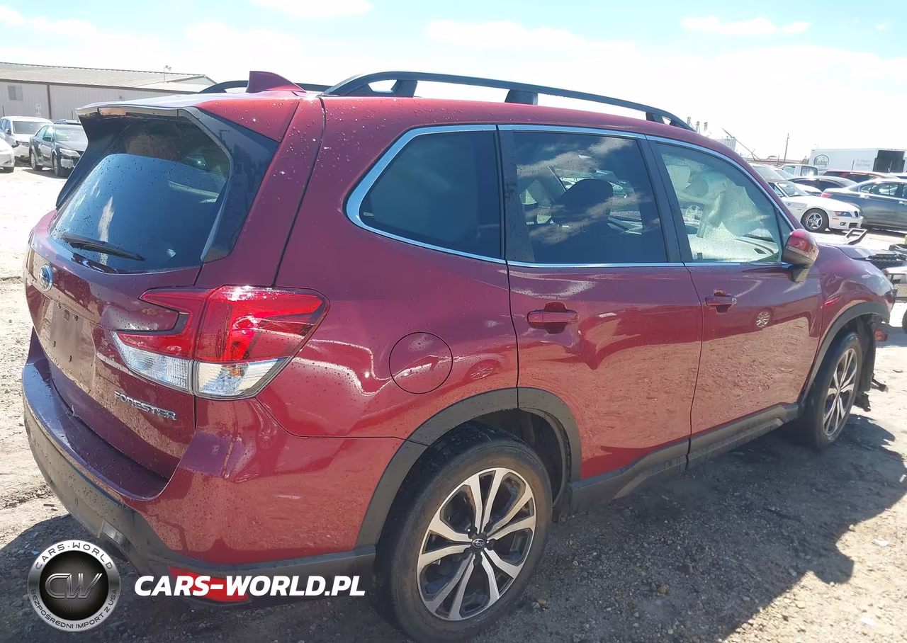 2023 Subaru Forester Limited VIN:JF2SKAPC6PH456381 - 4