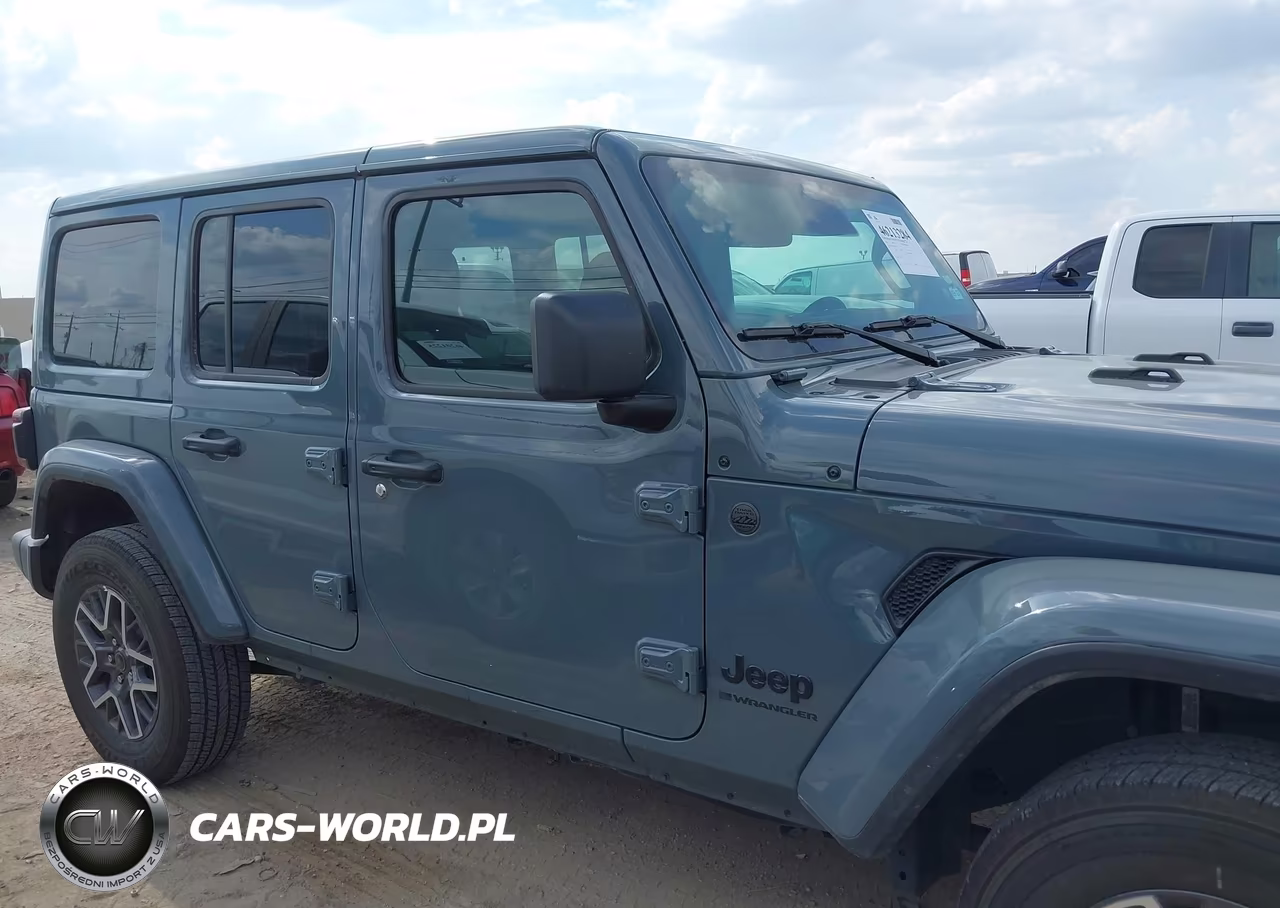 2026 Jeep Wrangler Sahara 4X4 VIN:1C4PJXEN6TW178327 - 13