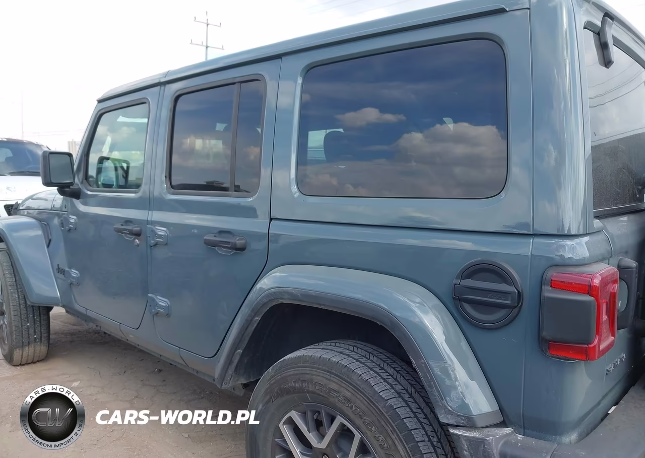 2026 Jeep Wrangler Sahara 4X4 VIN:1C4PJXEN6TW178327 - 14