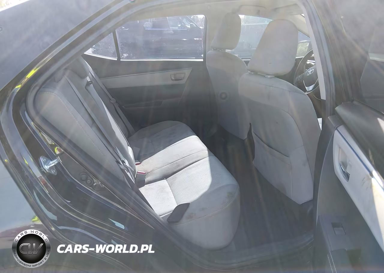 2016 Toyota Corolla Le VIN:5YFBURHE4GP448677 - 8