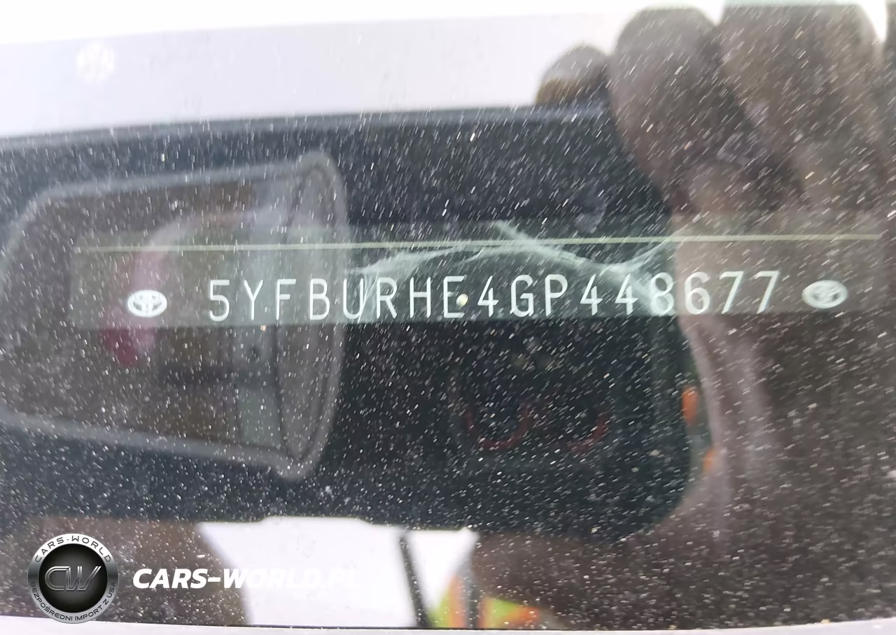 2016 Toyota Corolla Le VIN:5YFBURHE4GP448677 - 9