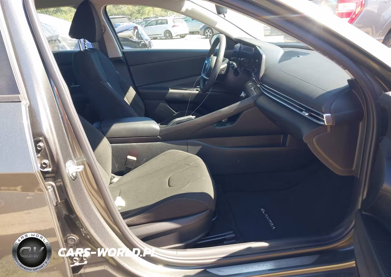 2024 Hyundai Elantra Sel VIN:KMHLM4DGXRU834245 - 5