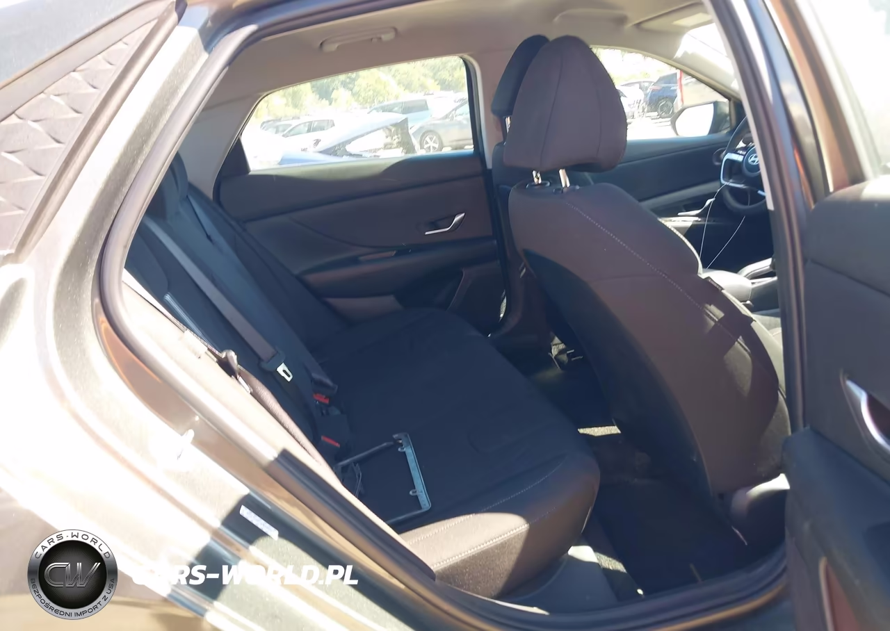 2024 Hyundai Elantra Sel VIN:KMHLM4DGXRU834245 - 8