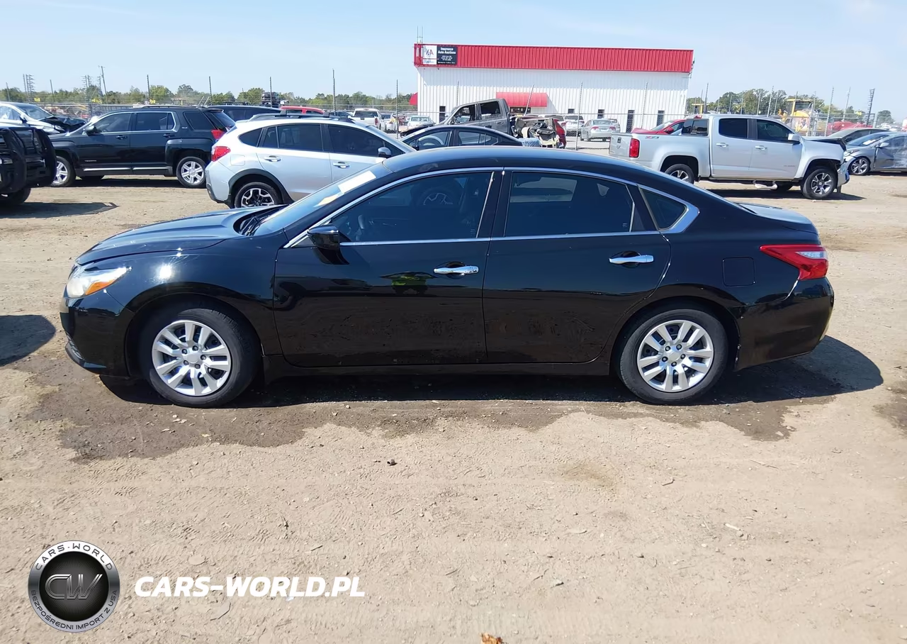 2017 Nissan Altima 2.5 S VIN:1N4AL3AP4HC260863 - 15
