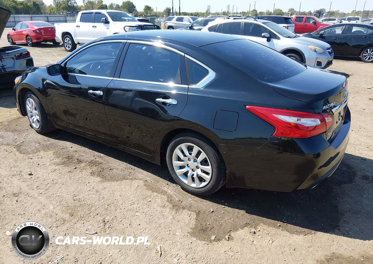 2017 Nissan Altima 2.5 S VIN:1N4AL3AP4HC260863 - 3