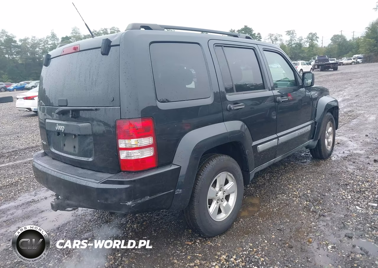 2011 Jeep Liberty Sport VIN:1J4PN2GK7BW536814 - 4