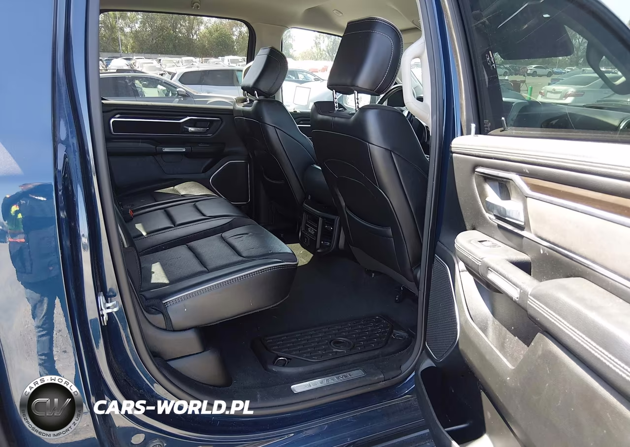 2022 Ram 1500 Laramie VIN:1C6RREJT5NN359123 - 8