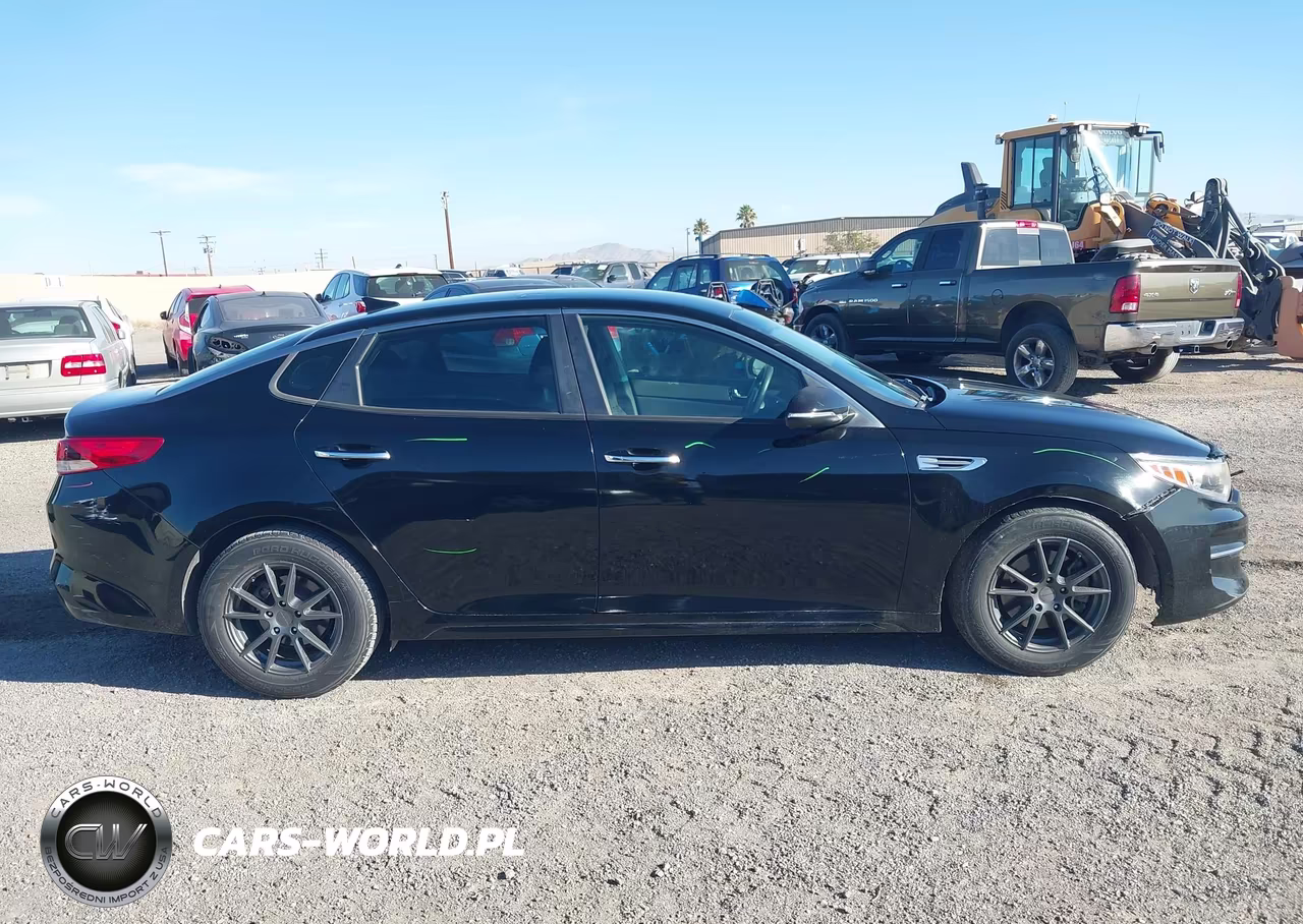 2016 Kia Optima Lx VIN:5XXGT4L39GG099025 - 13