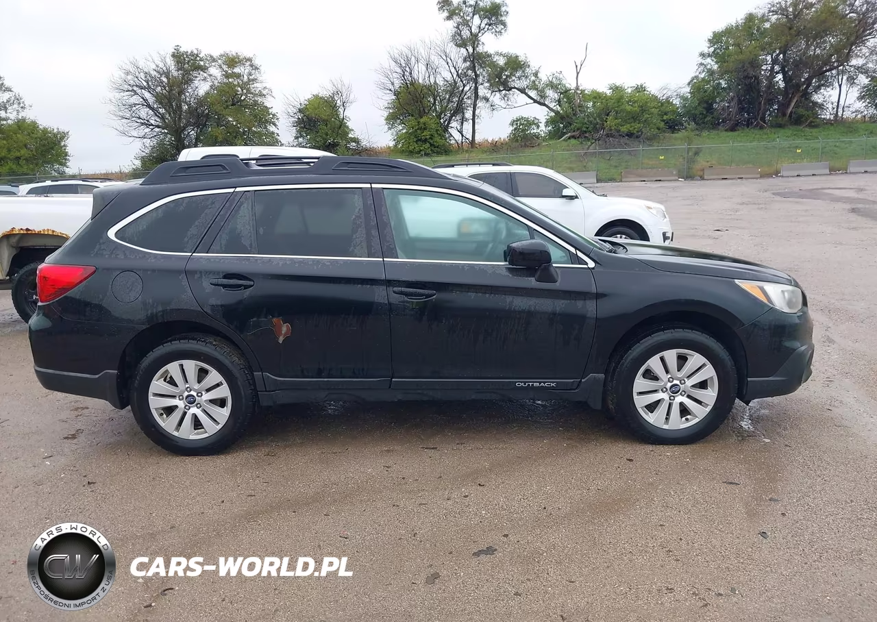 2016 Subaru Outback 2.5I Premium VIN:4S4BSBEC5G3329718 - 13