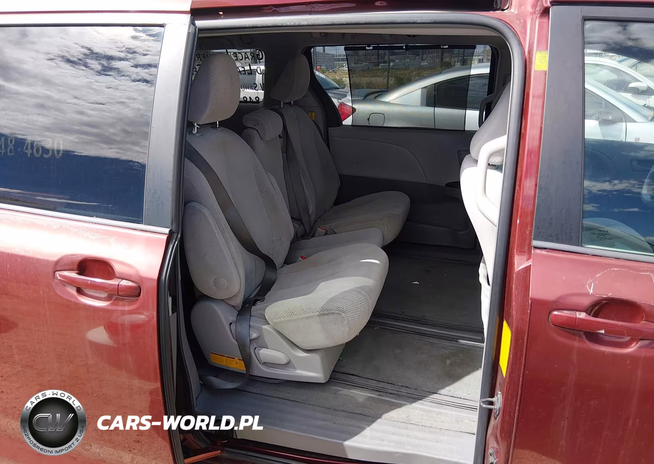 2011 Toyota Sienna Le V6 VIN:5TDKK3DC6BS155404 - 8