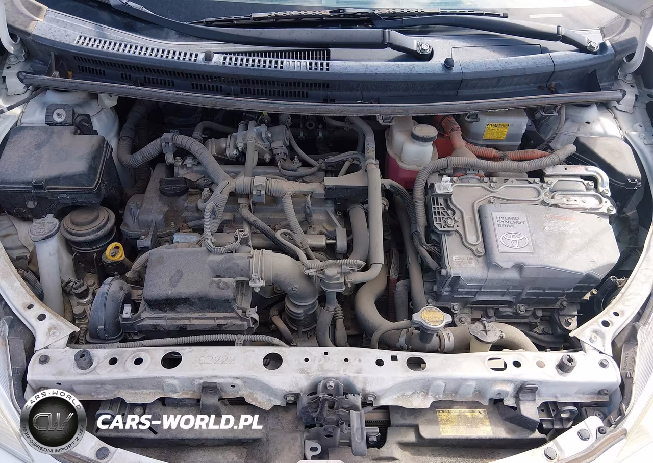 2014 Toyota Prius C One VIN:JTDKDTB39E1074735 - 10