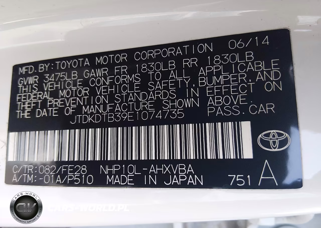 2014 Toyota Prius C One VIN:JTDKDTB39E1074735 - 9