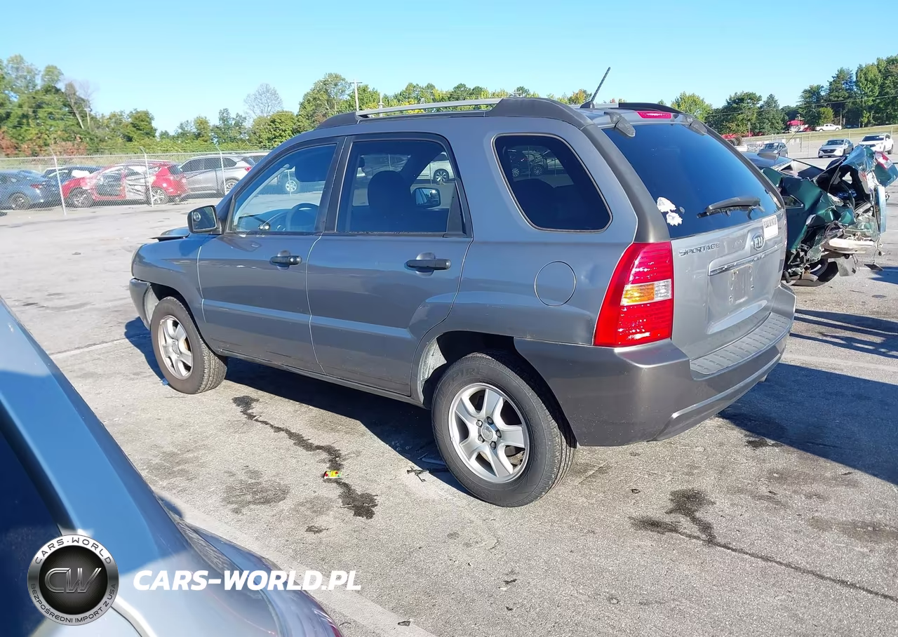 2008 Kia Sportage Lx VIN:KNDJF724687467440 - 3