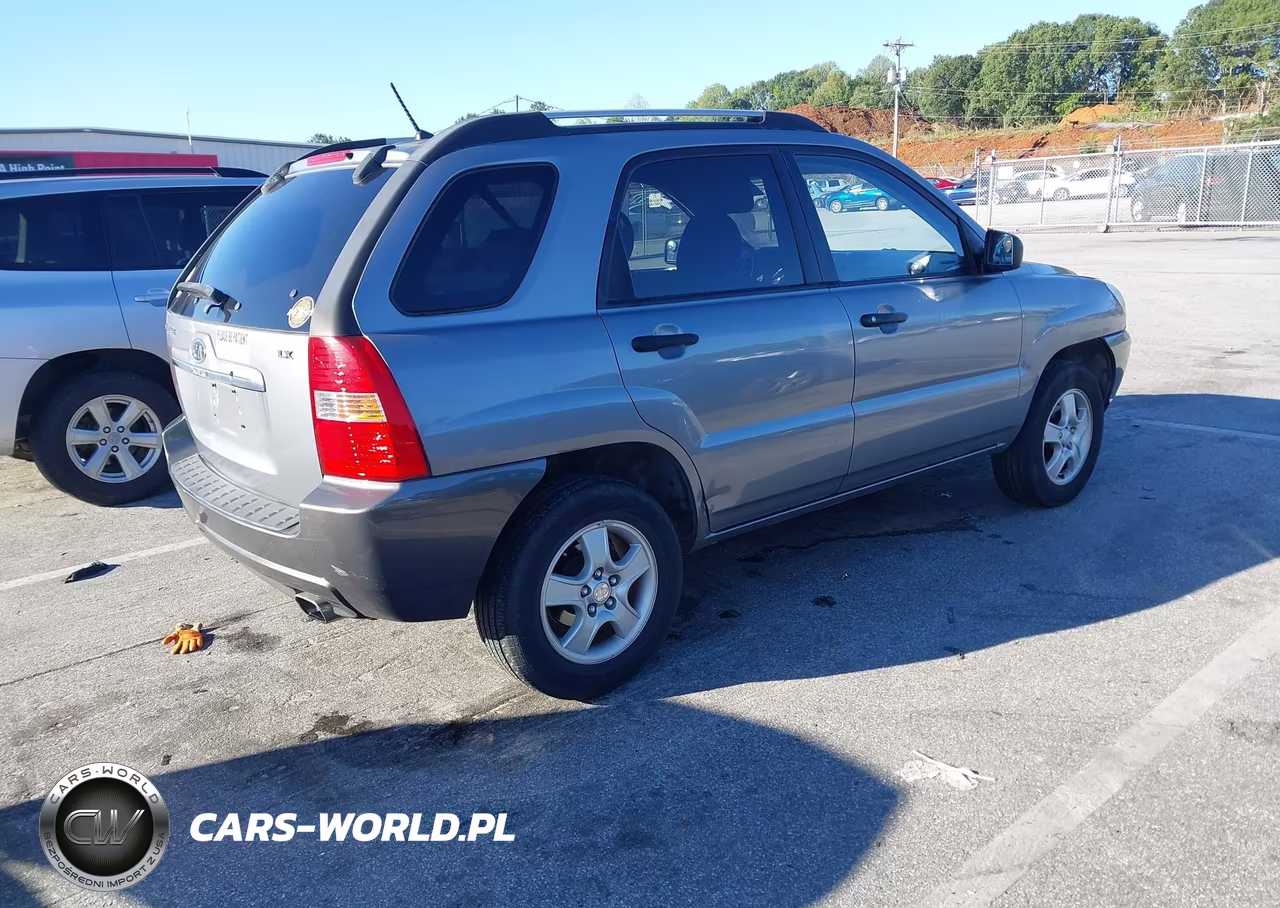 2008 Kia Sportage Lx VIN:KNDJF724687467440 - 4