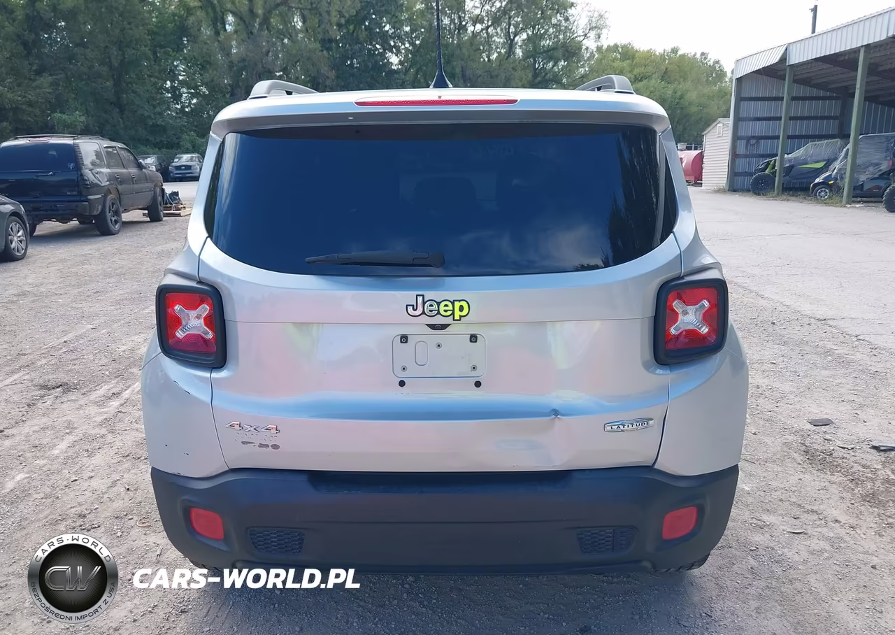 2017 Jeep Renegade Latitude 4X4 VIN:ZACCJBBB7HPE73520 - 17