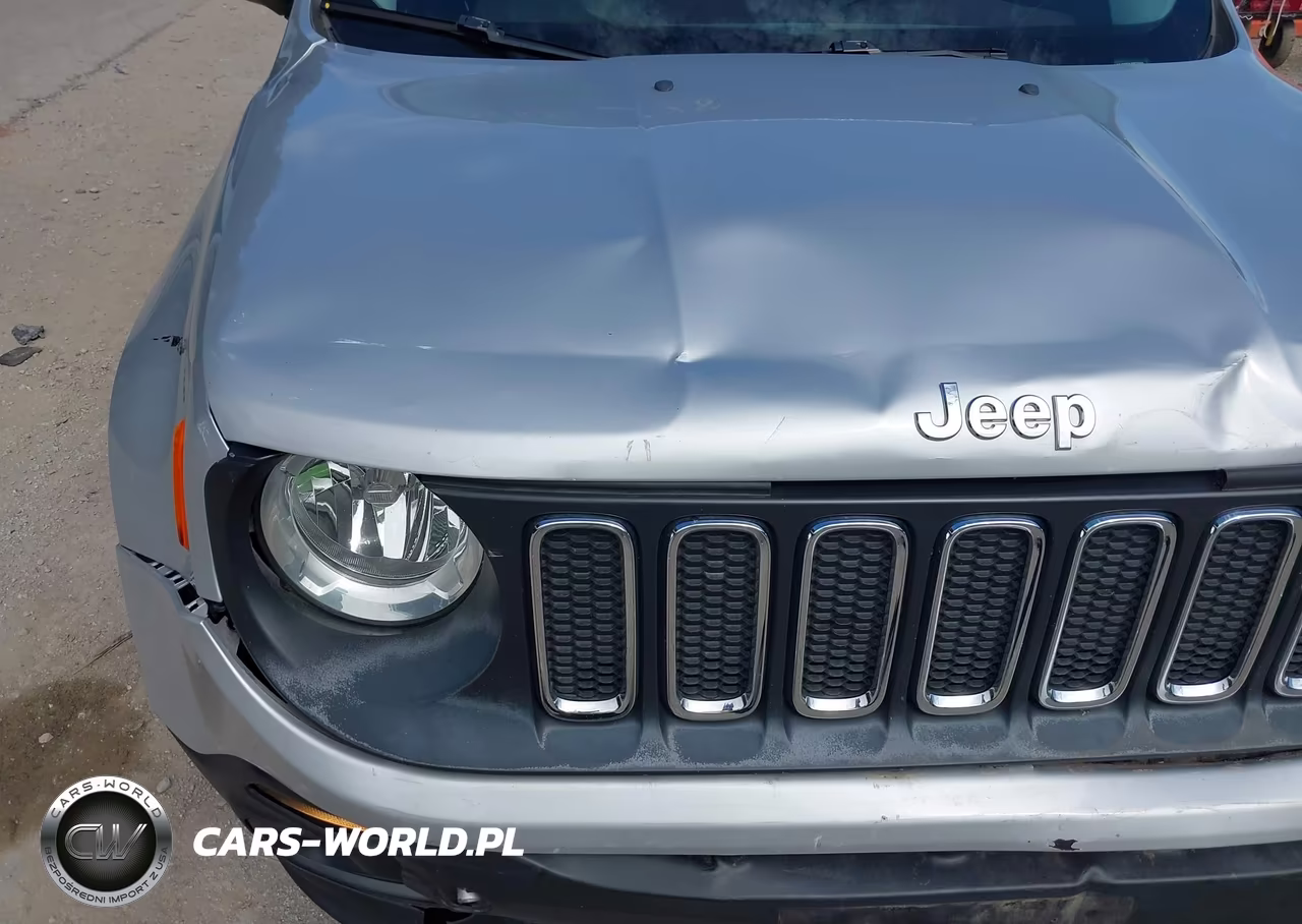 2017 Jeep Renegade Latitude 4X4 VIN:ZACCJBBB7HPE73520 - 6