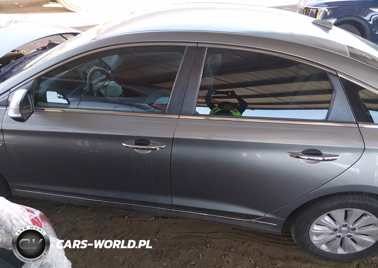 2017 Hyundai Sonata Hybrid Se VIN:KMHE24L34HA069000 - 14