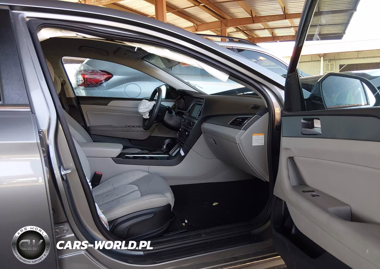 2017 Hyundai Sonata Hybrid Se VIN:KMHE24L34HA069000 - 5