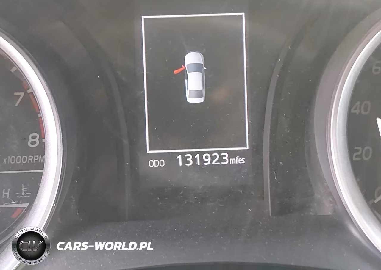 2021 Toyota Camry Le VIN:4T1C11AKXMU549828 - 16