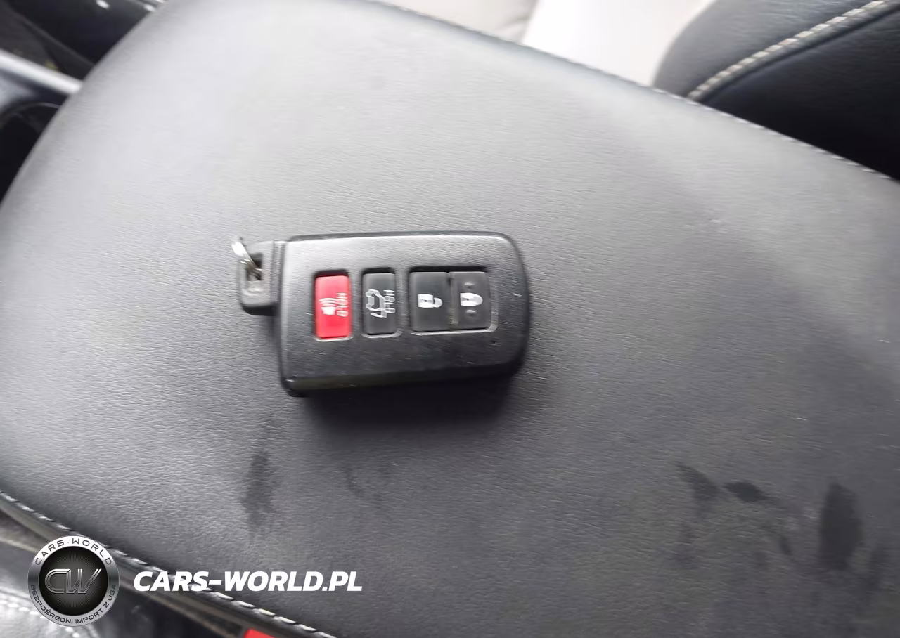 2016 Toyota Rav4 Hybrid Limited VIN:JTMDJREV7GD043809 - 11