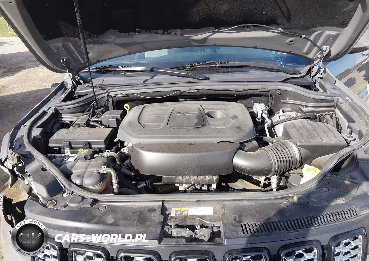 2020 Jeep Grand Cherokee Altitude 4X4 VIN:1C4RJFAGXLC139560 - 10
