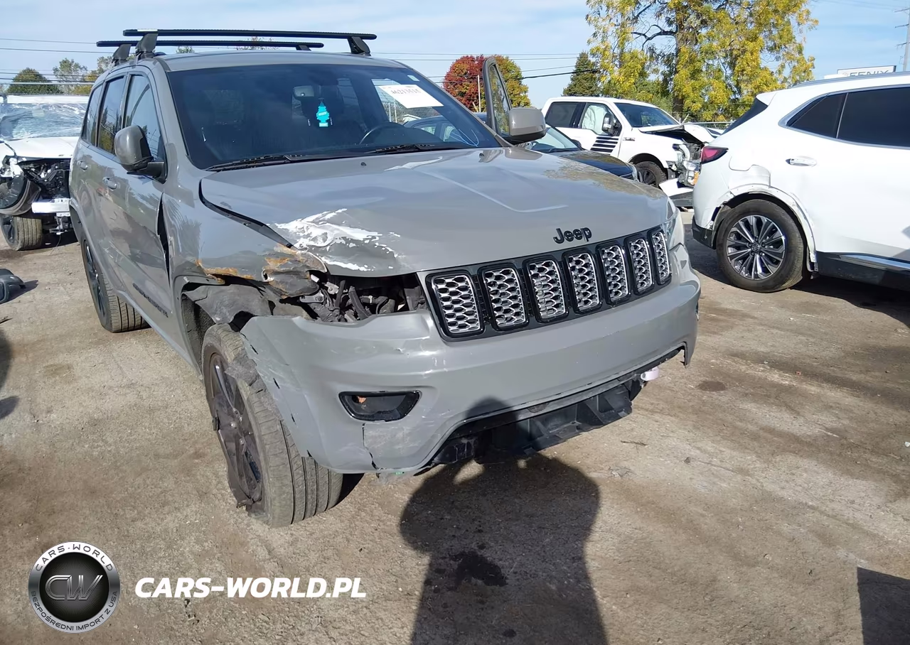 2020 Jeep Grand Cherokee Altitude 4X4 VIN:1C4RJFAGXLC139560 - 6