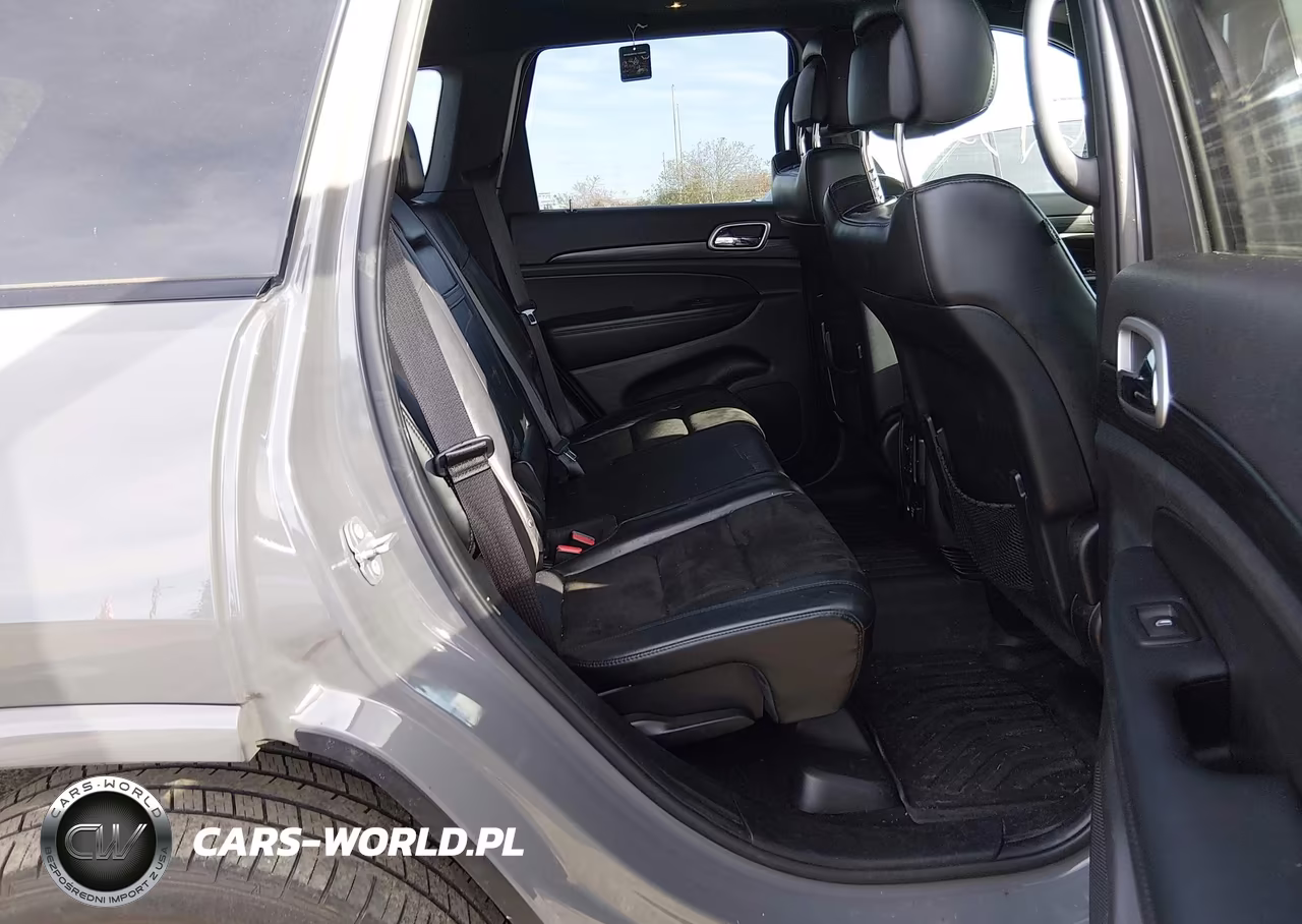2020 Jeep Grand Cherokee Altitude 4X4 VIN:1C4RJFAGXLC139560 - 8
