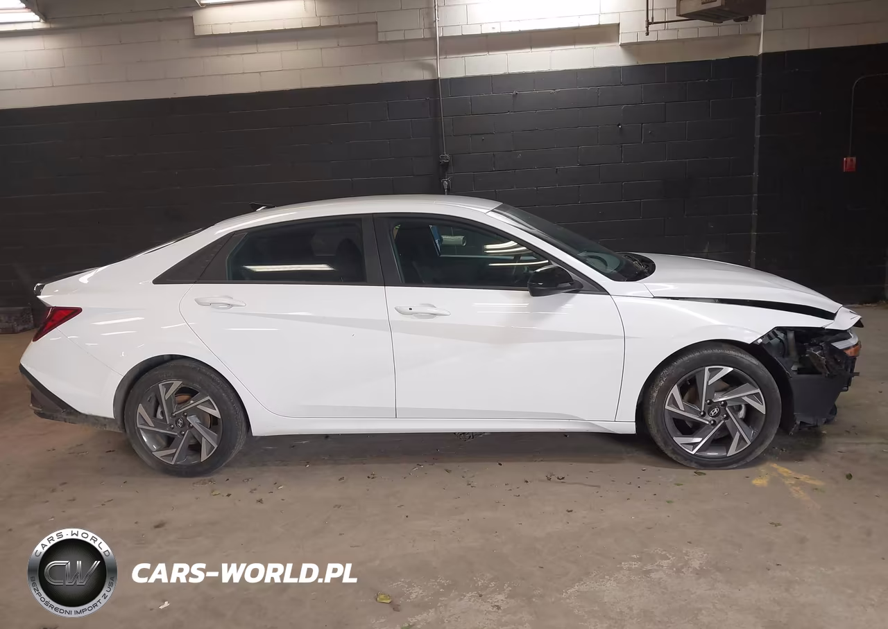 2025 Hyundai Elantra Sel Sport VIN:KMHLM4DG1SU095594 - 14