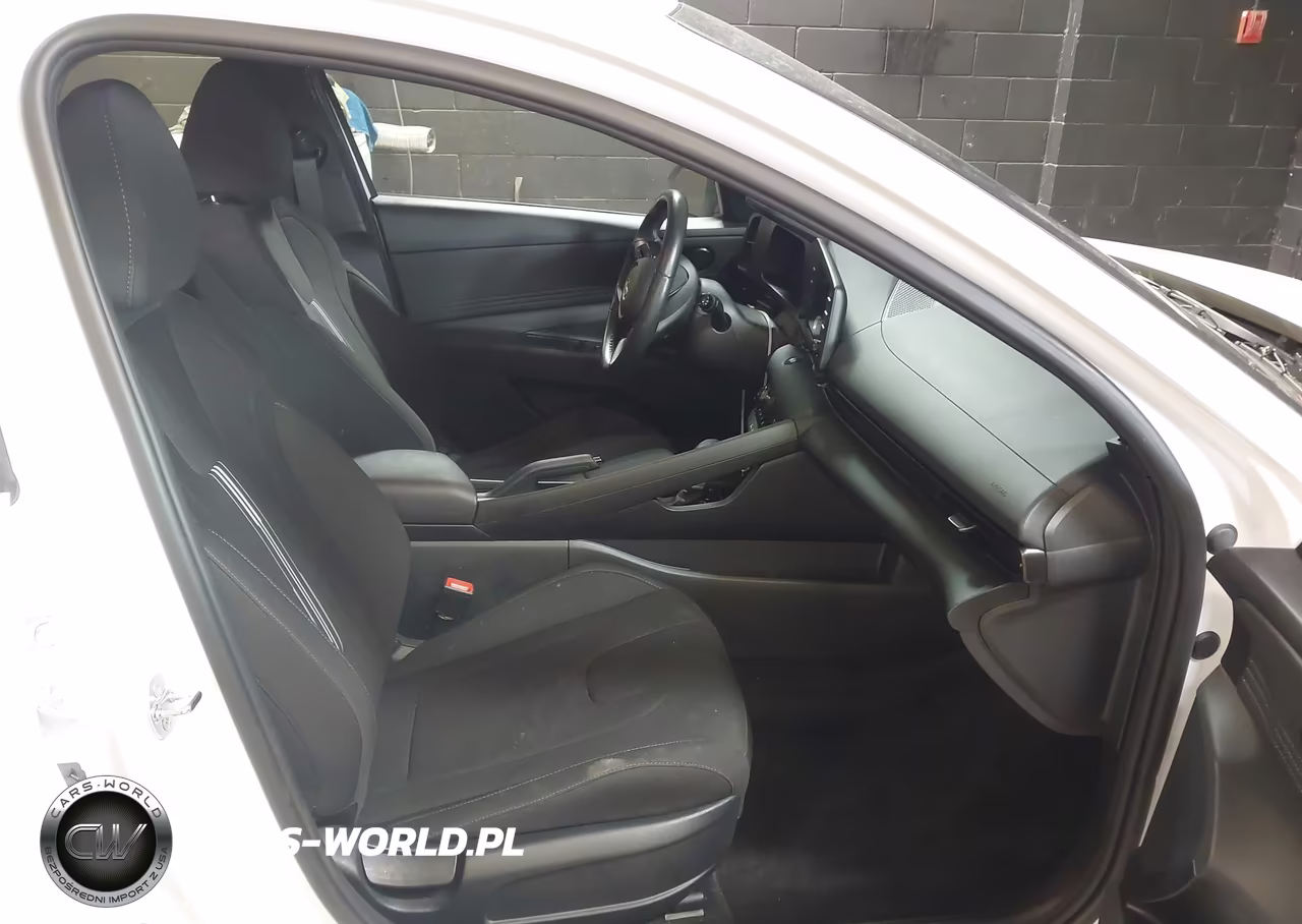 2025 Hyundai Elantra Sel Sport VIN:KMHLM4DG1SU095594 - 5
