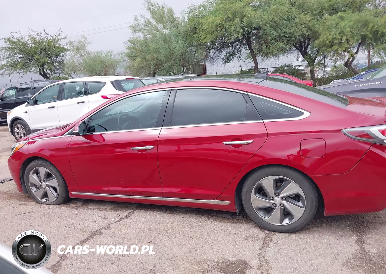 2016 Hyundai Sonata Hybrid Limited VIN:KMHE34L19GA029103 - 14