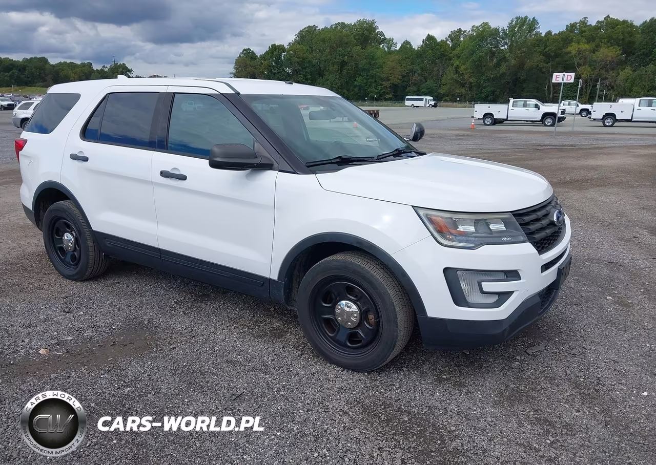 2017 Ford Utility Police Interceptor VIN:1FM5K8AR9HGE15828 - 1