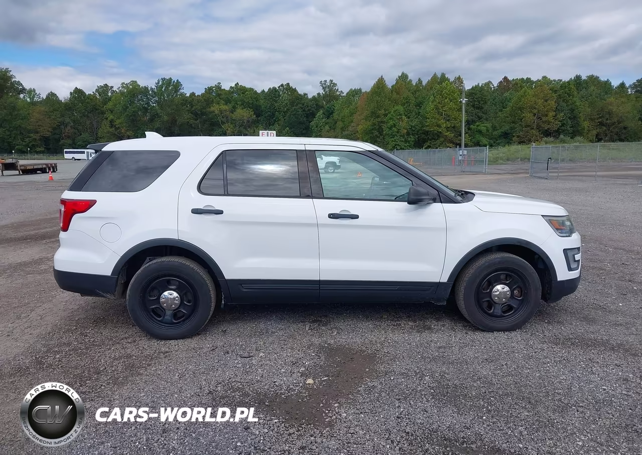 2017 Ford Utility Police Interceptor VIN:1FM5K8AR9HGE15828 - 17