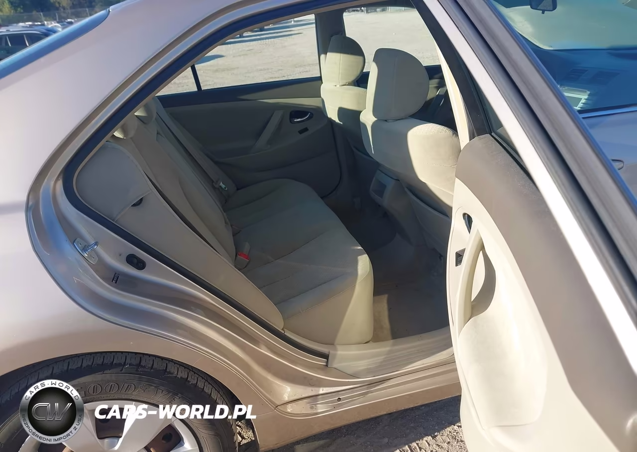 2007 Toyota Camry Le VIN:JTNBE46K173072906 - 8