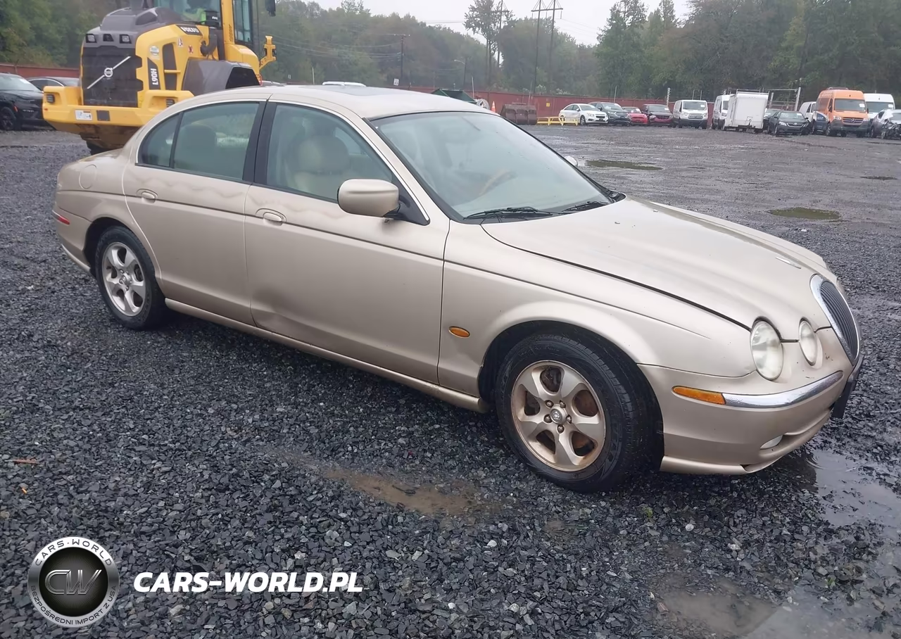 2002 Jaguar S-Type 3.0L V6 – zdjęcie 1 z 12
