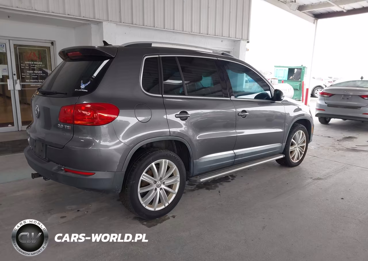 2015 Volkswagen Tiguan Se VIN:WVGAV7AX4FW593955 - 4