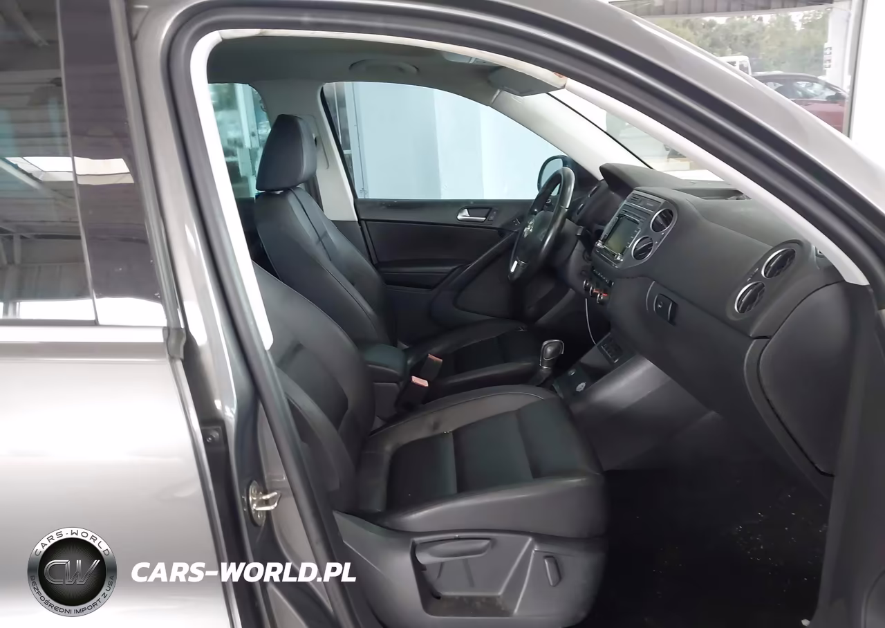 2015 Volkswagen Tiguan Se VIN:WVGAV7AX4FW593955 - 5