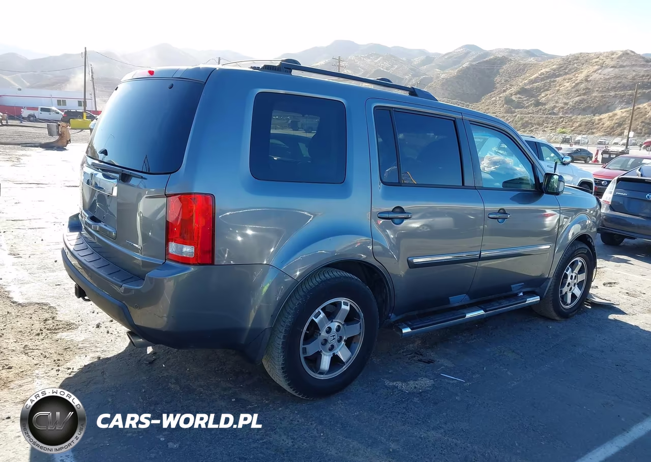 2009 Honda Pilot Touring VIN:5FNYF38979B011288 - 4