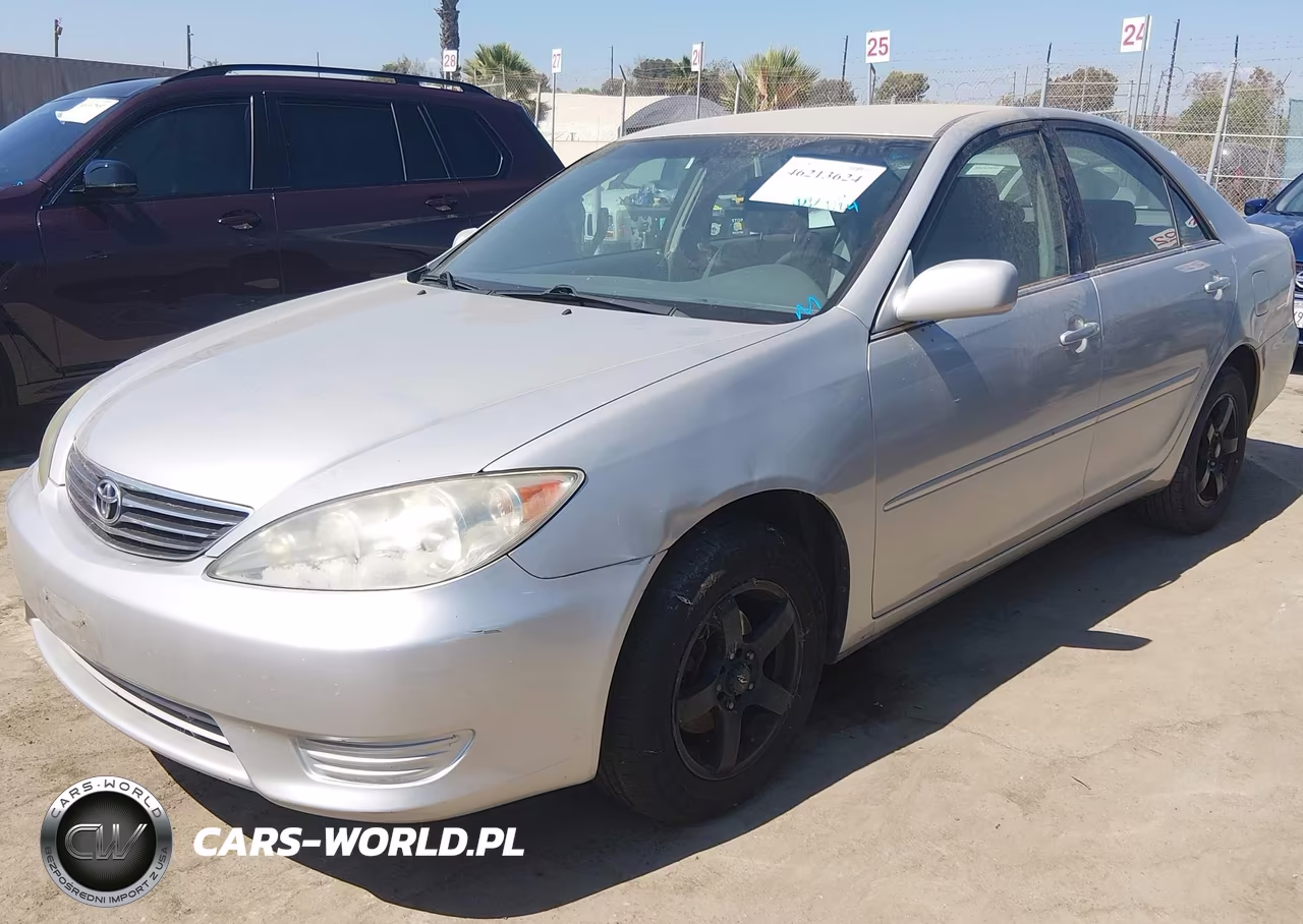 2005 Toyota Camry Le VIN:4T1BE32K05U085380 - 2