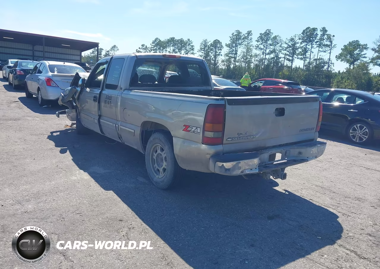 2000 Chevrolet Silverado 1500 Ls VIN:2GCEC19T2Y1285462 - 3