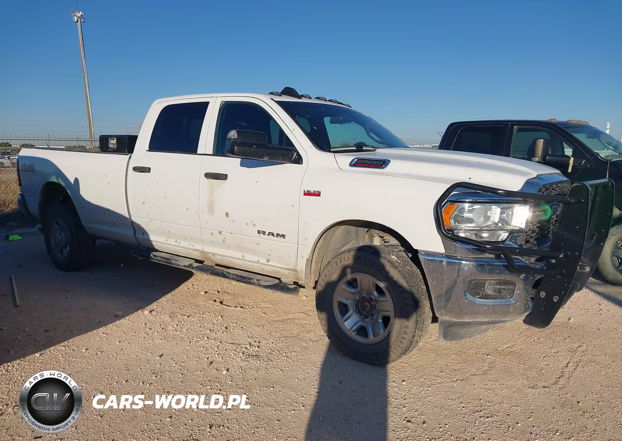 2022 Ram 2500 Tradesman 4X4 8' Box VIN:3C6UR5HJ1NG438327 - 1