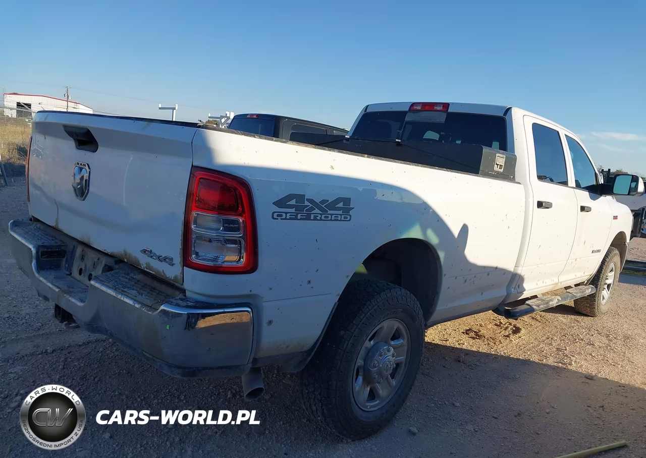 2022 Ram 2500 Tradesman 4X4 8' Box VIN:3C6UR5HJ1NG438327 - 4