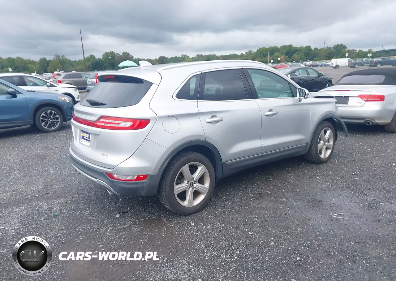 2018 Lincoln Mkc Premiere VIN:5LMCJ1C9XJUL21573 - 4