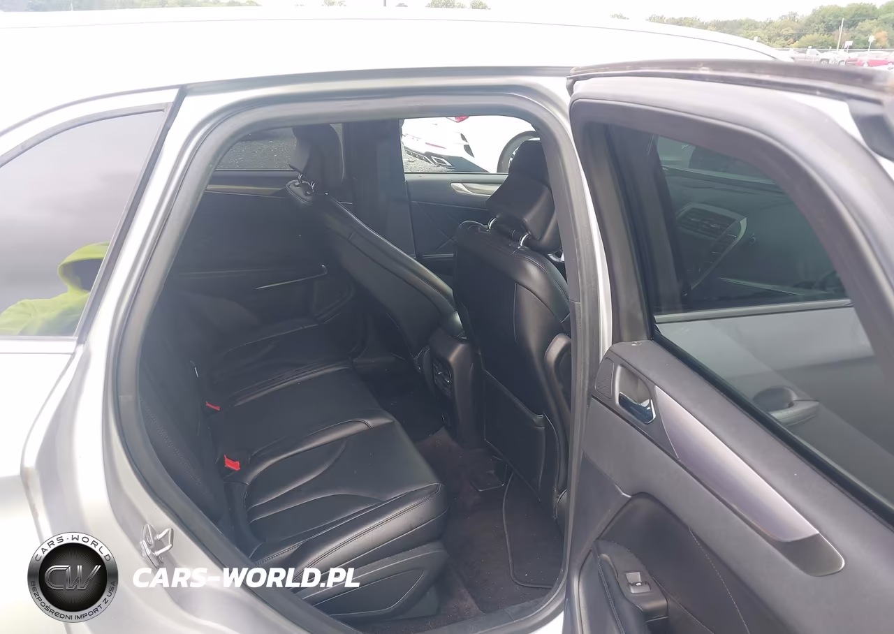 2018 Lincoln Mkc Premiere VIN:5LMCJ1C9XJUL21573 - 8