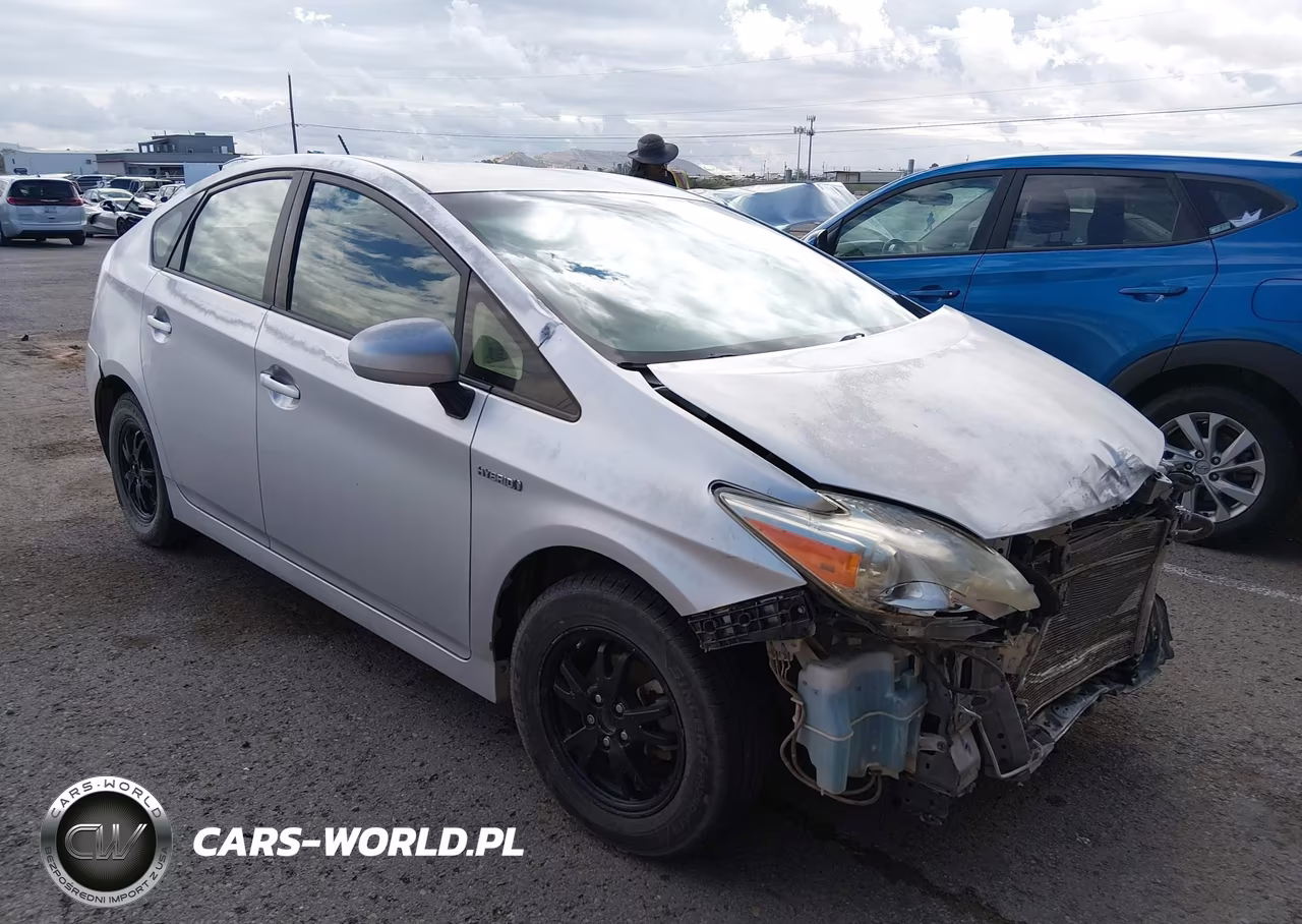 2013 Toyota Prius Two