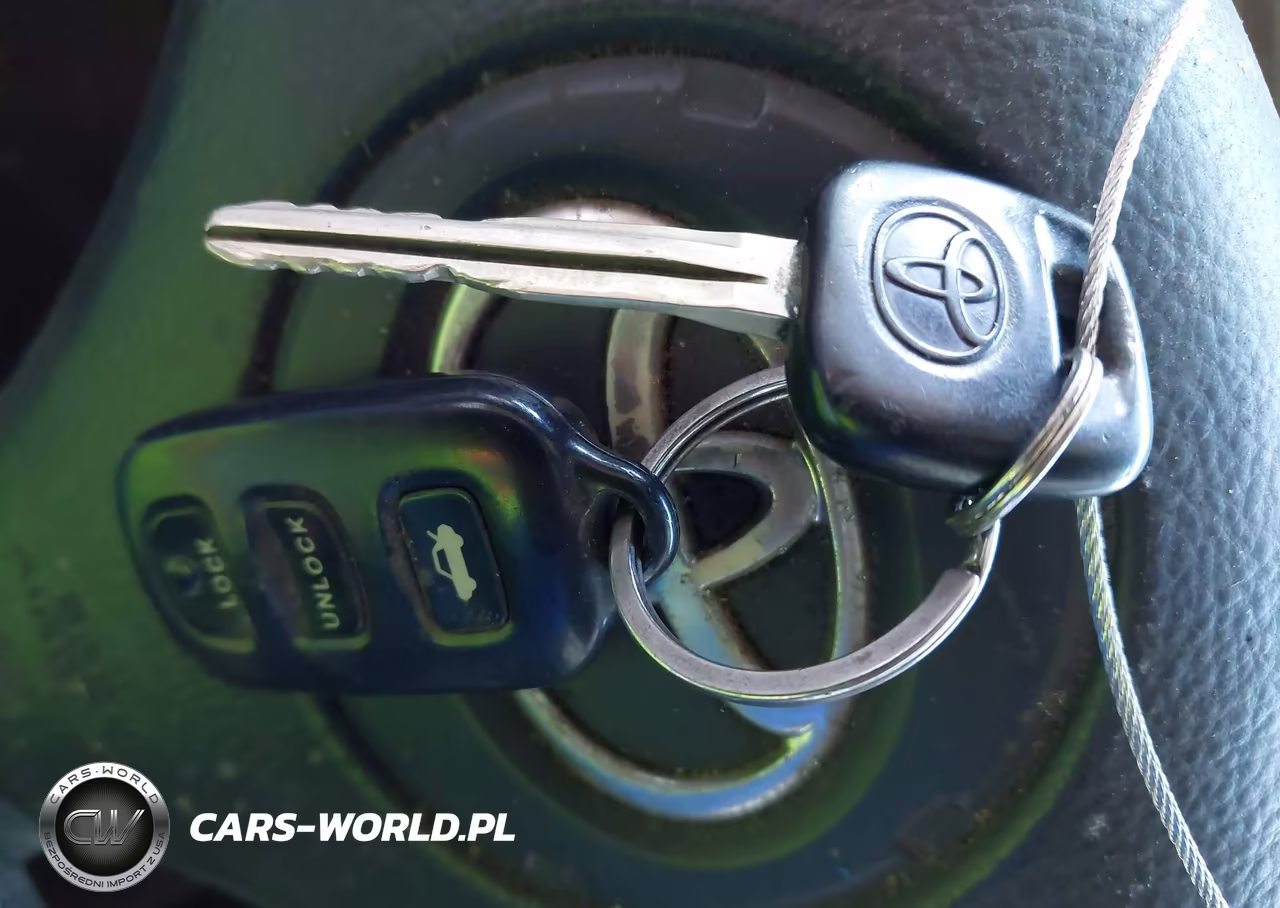 2003 Toyota Camry Se VIN:JTDBE32K530157120 - 11