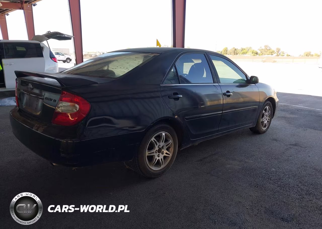 2003 Toyota Camry Se VIN:JTDBE32K530157120 - 4